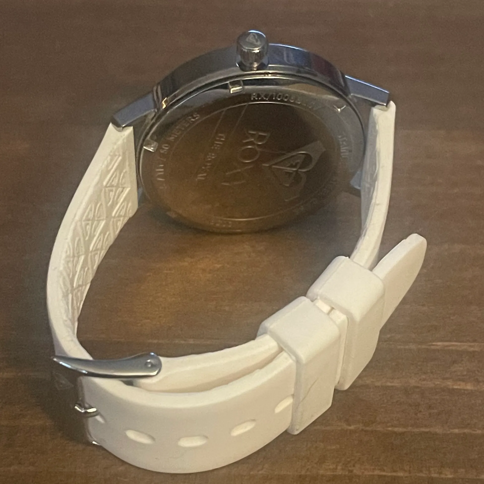 Take Me To The Beach The Royal Watch - Image 6