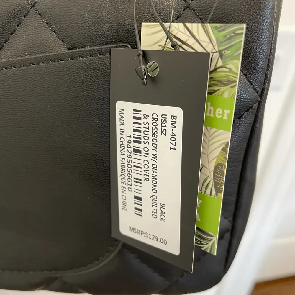 Badgley Mischka Studio Quilted Chain Strap Purse - Image 7