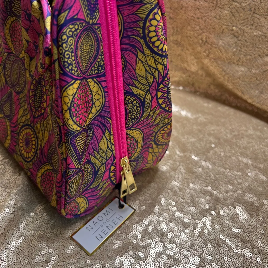 Naomi And Neneh Makeup Bag Pink - Image 2