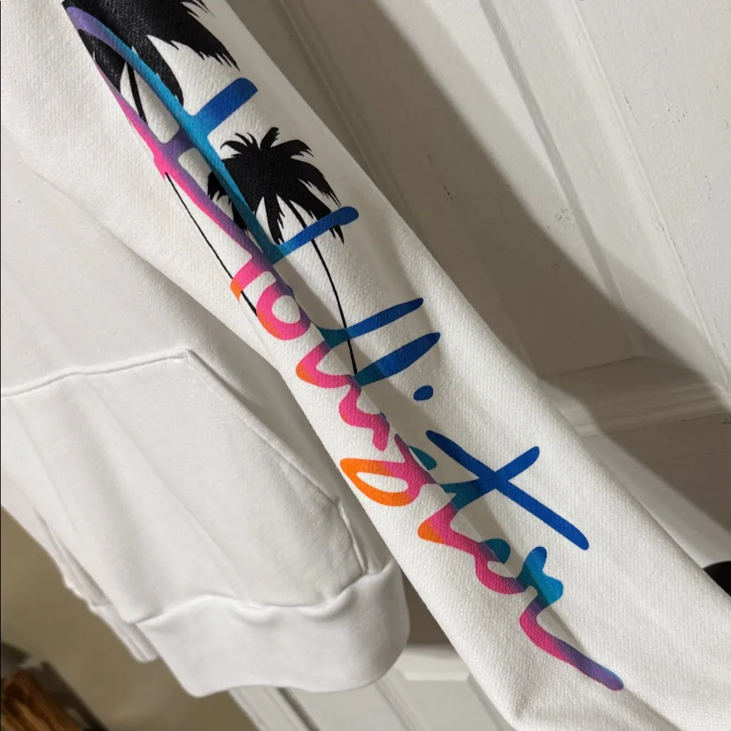 Hollister White Hoodie Los Angeles Airbrush Back Size Medium - Image 3