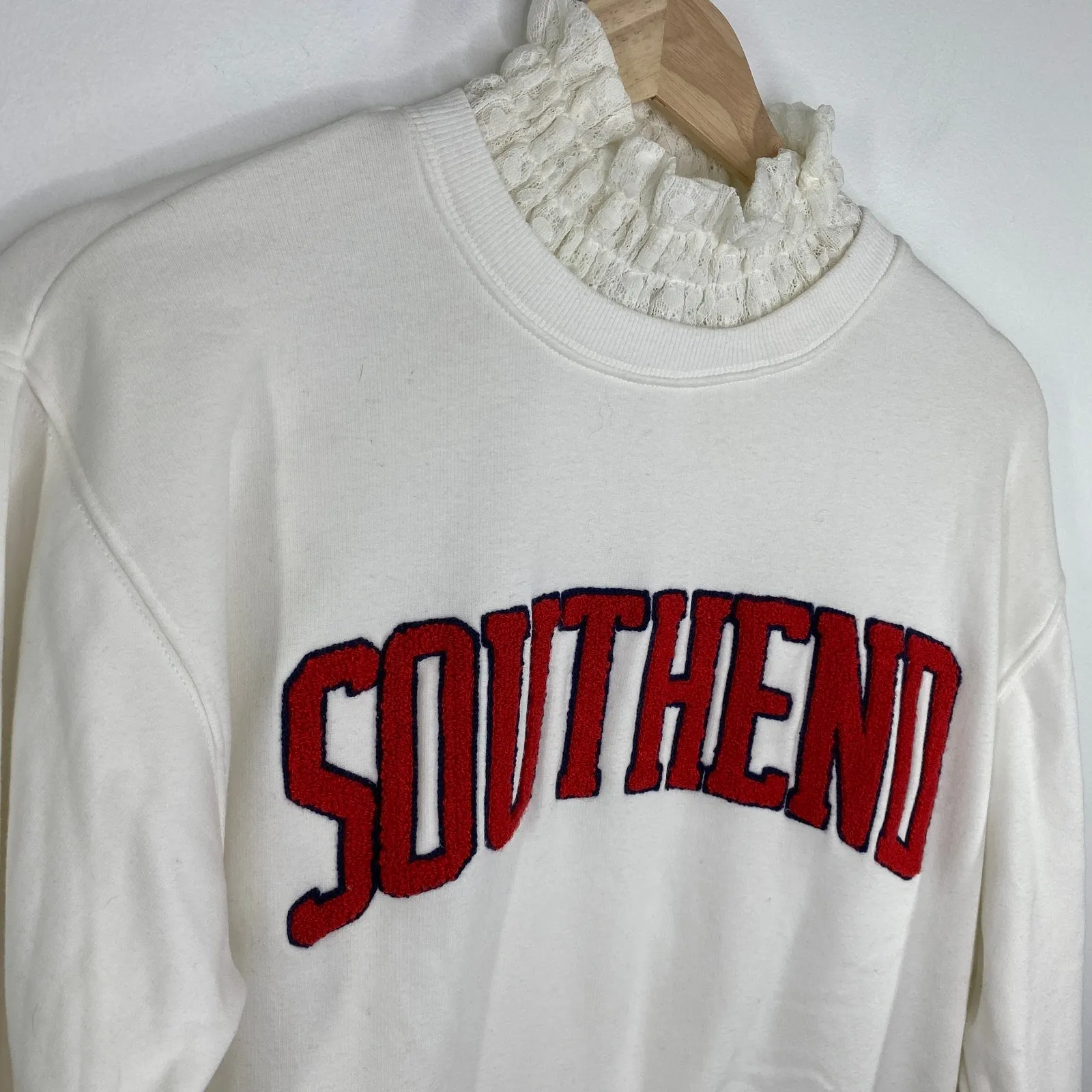 Browny Women Southend White LaceCrewneck Sweatshirt Academia Preppy Size S - Image 6