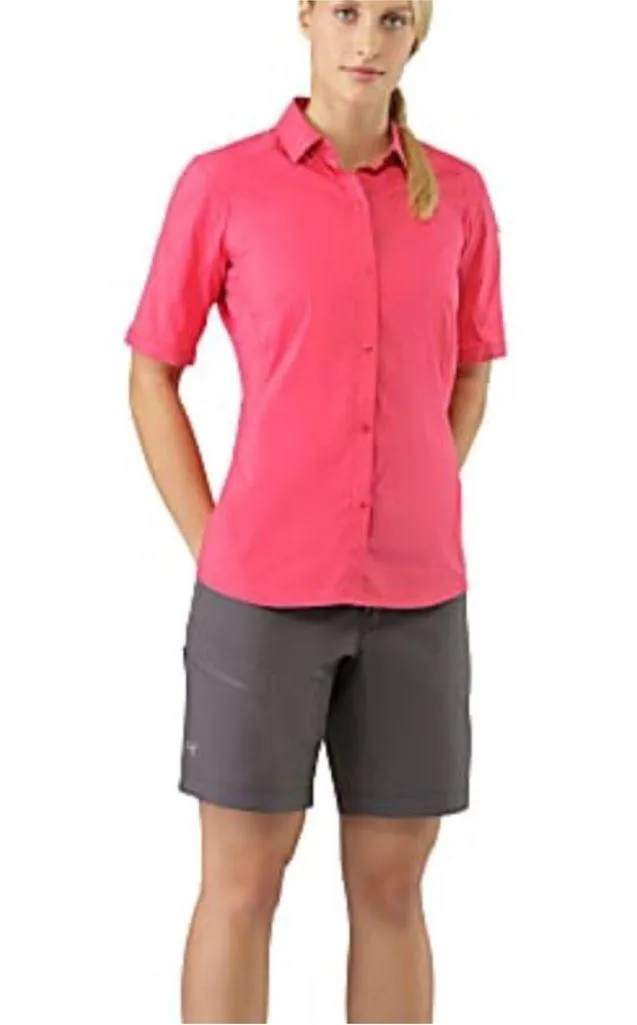 Arc’teryx Fernie Short Sleeve Nylon Snap Front Shirt in Pink Outdoors Hiking - Image 2