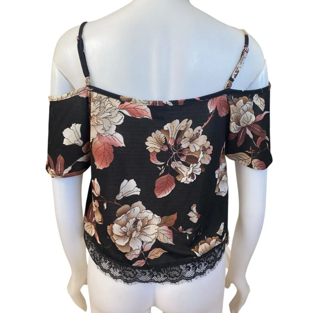 Clothing black pink floral off the shoulder short sleeve crop top M - Image 4