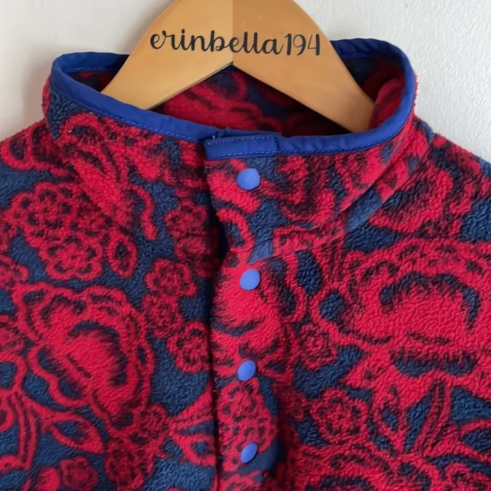 Patagonia Synchilla Snap T Lotus Flower Pullover in Barceloneta Red - Image 8