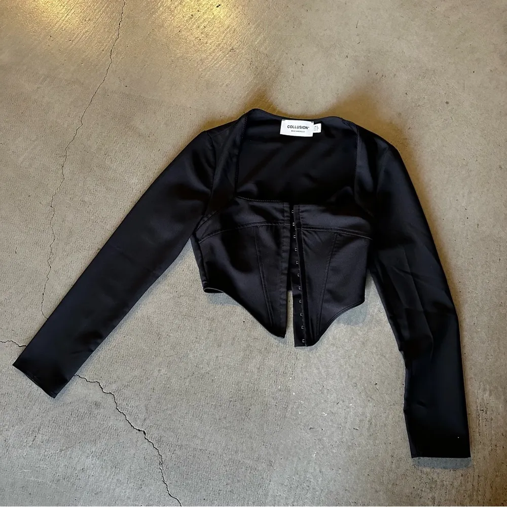 COLLUSION corset detail long sleeve top in black - Image 5