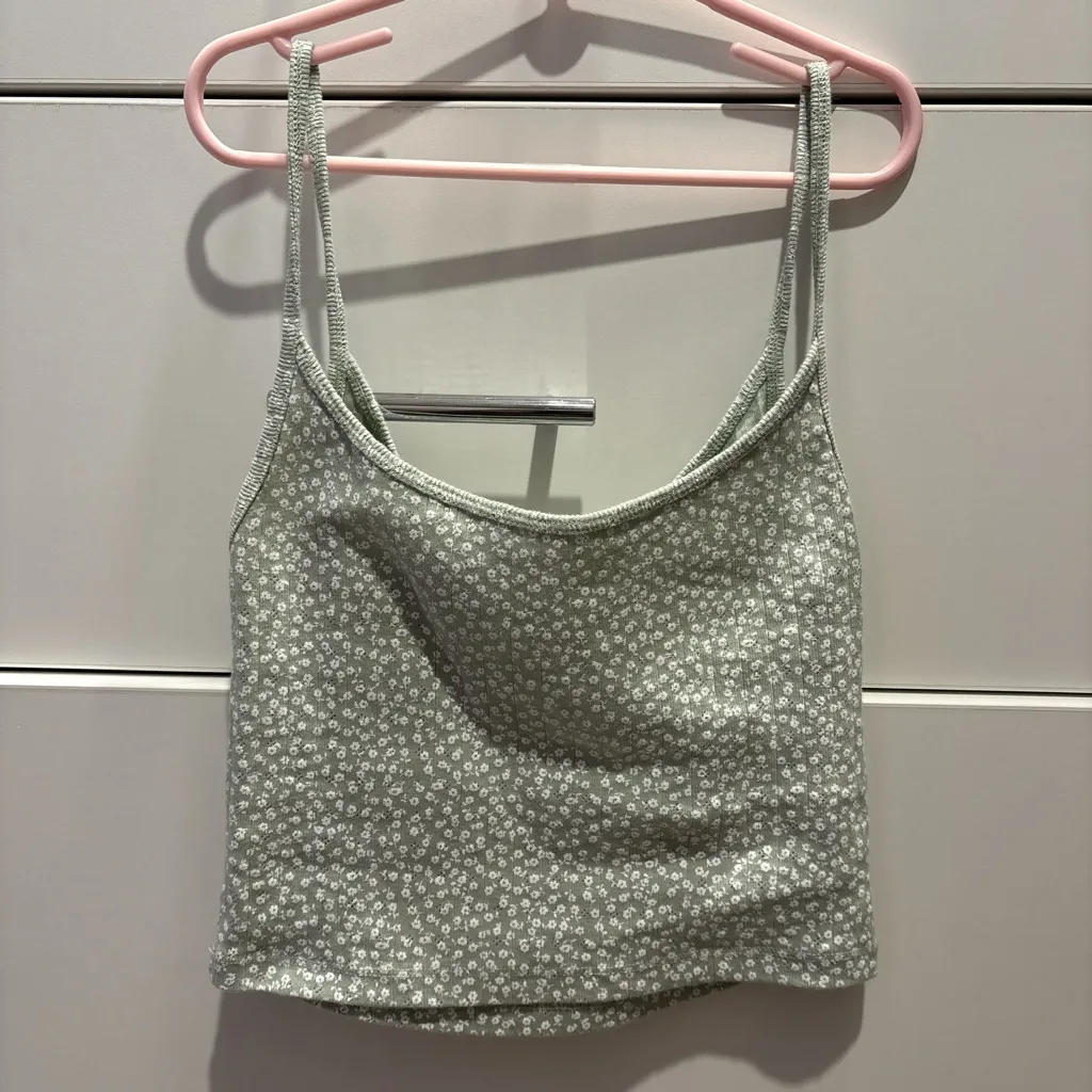 Small Light Green Floral Tank Top - Image 2
