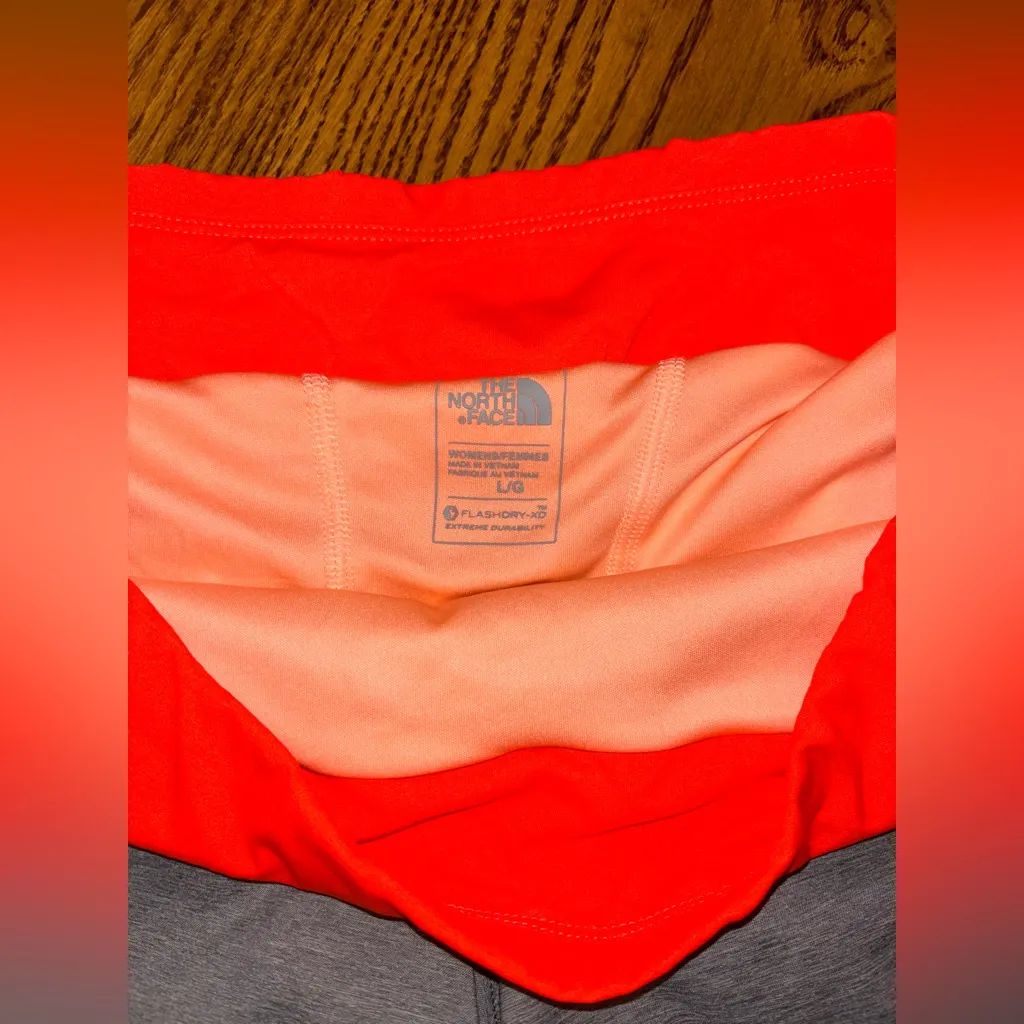 The North Face Women Large Running Shorts Flash Dry XD Shorts Grey Orange Color - Image 3