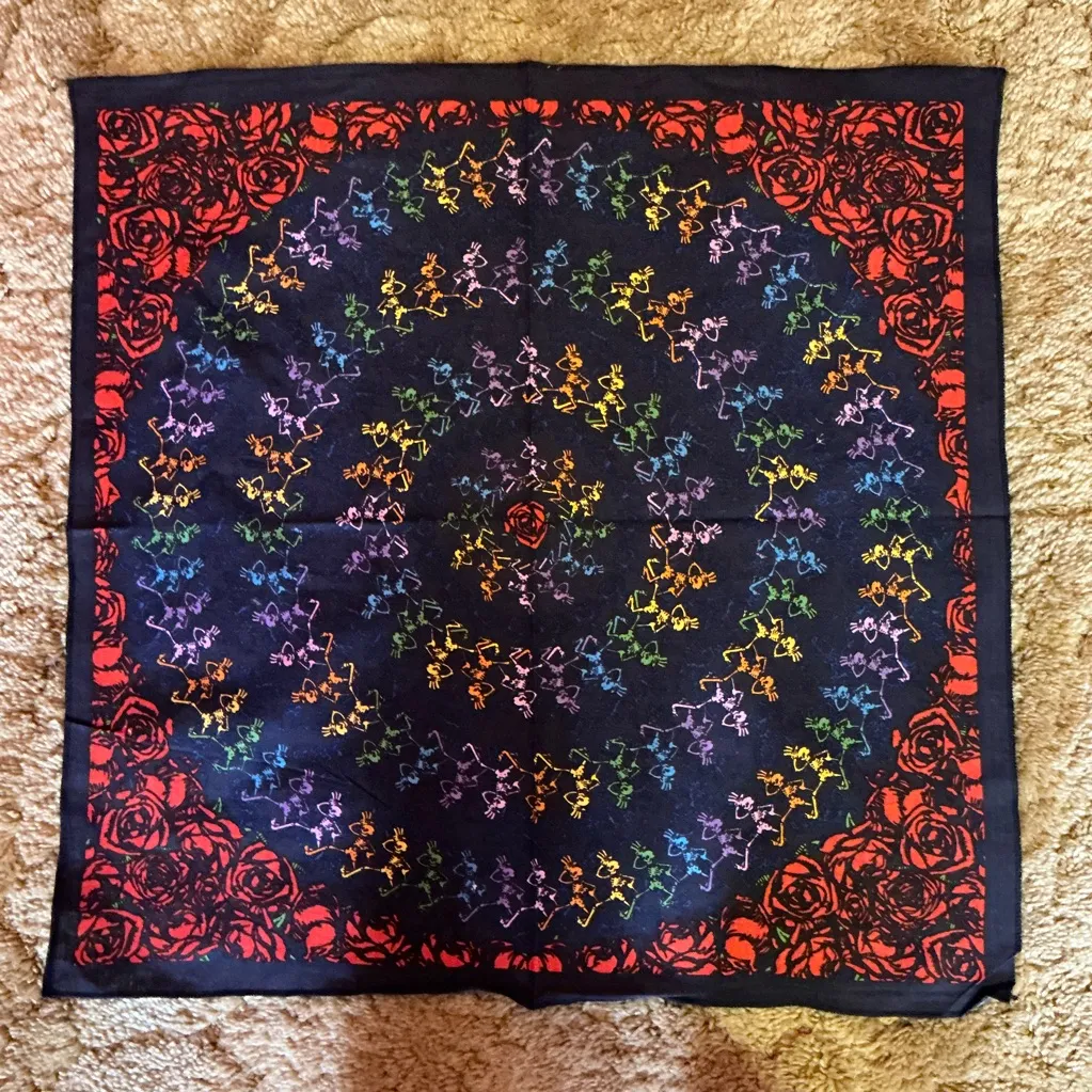 NWT Grateful Dead Dancing Skeletons & Roses Bandana - Image 5