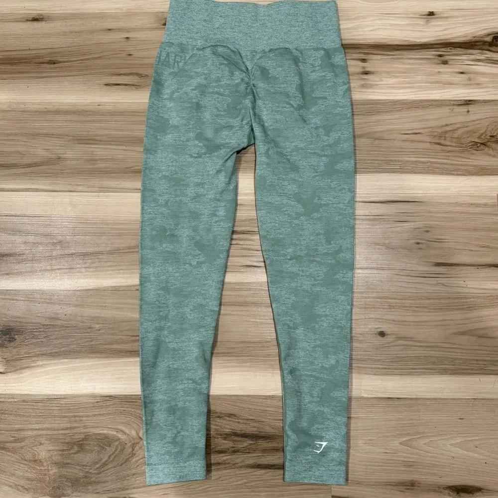 Gymshark Camo Green Scrunch Butt Leggings Women’s Large - Image 4
