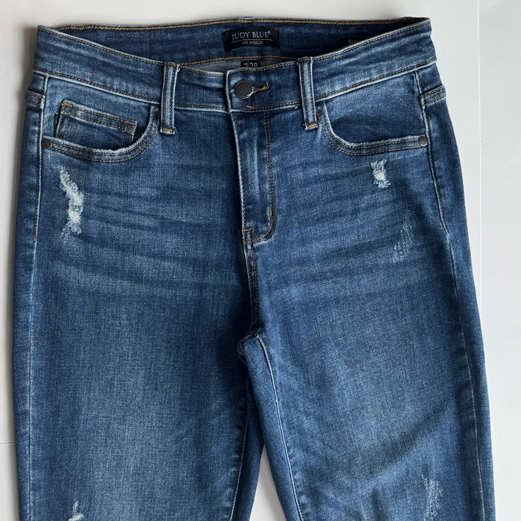 Judy Blue Women's Walk This City Slim Fit Distressed Ankle Jeans Size 7/28 - Image 4