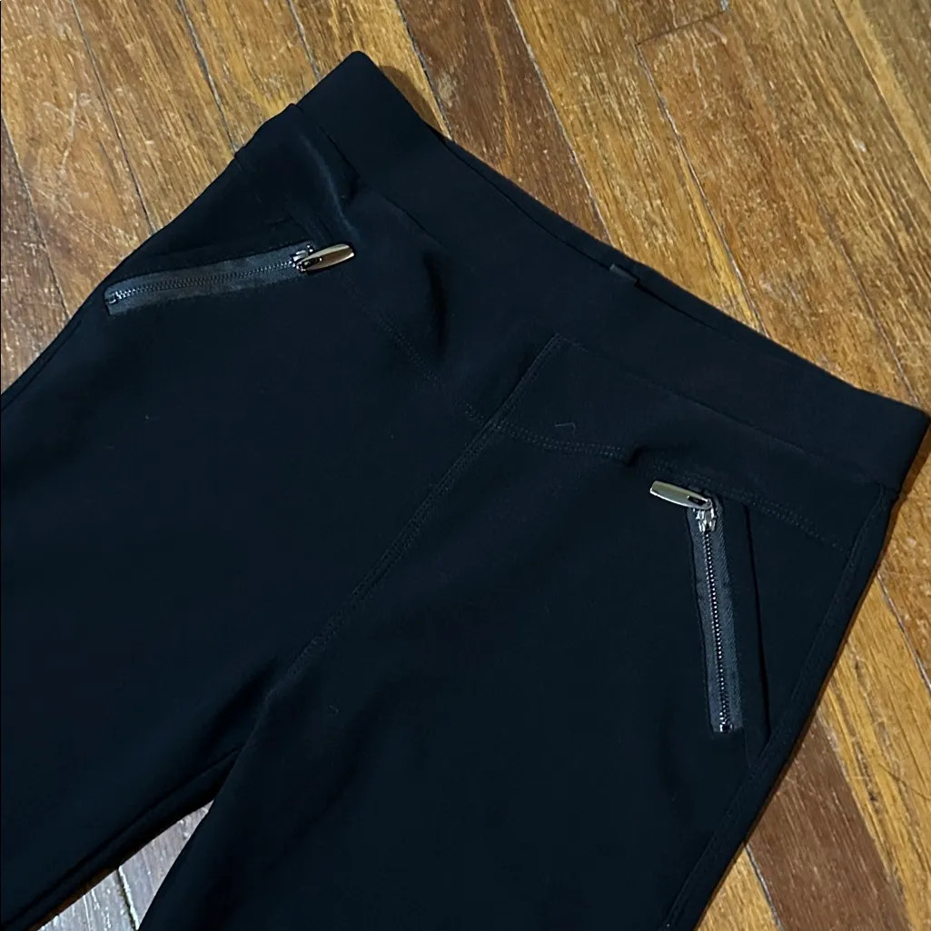 Coco + Carmen Black Leggings, Zipper Pockets. L/XL - Image 3