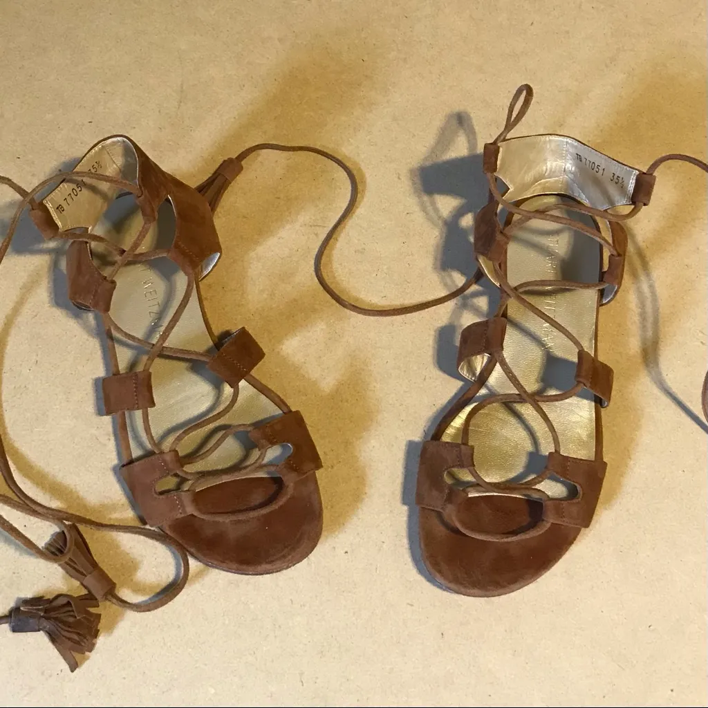 STUART WEITZMAN GLADIATOR STYLE TAN SUEDE SANDALS (35.5) - Image 11
