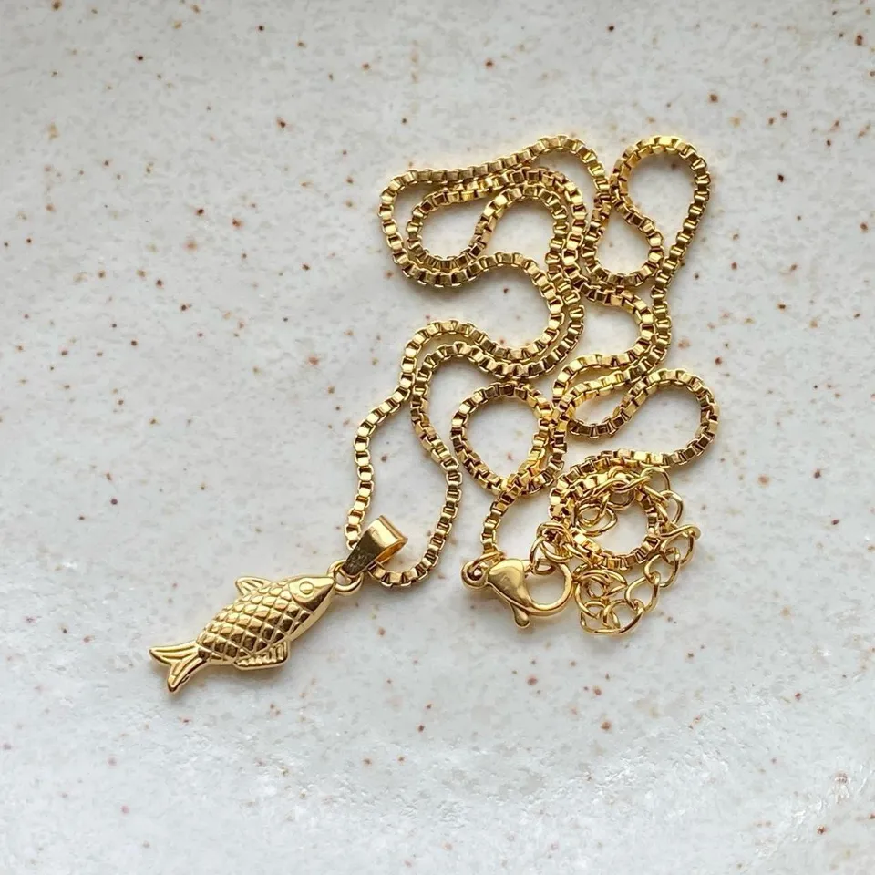 Handmade gold tone fully stainless steel fish boho funky chic simple necklace🌀🐟 - Image 7