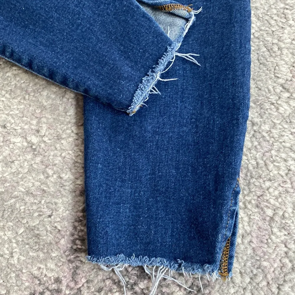 Good American Women's Skinny Blue 854 Cut Off Denim Jeans 4/27 - Image 6