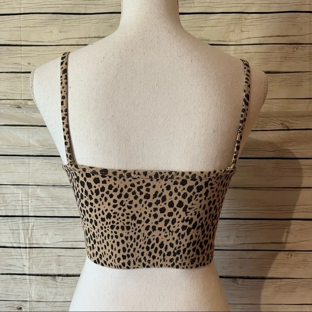 Brandy Melville Leopard Print Cropped Bralette - Image 5