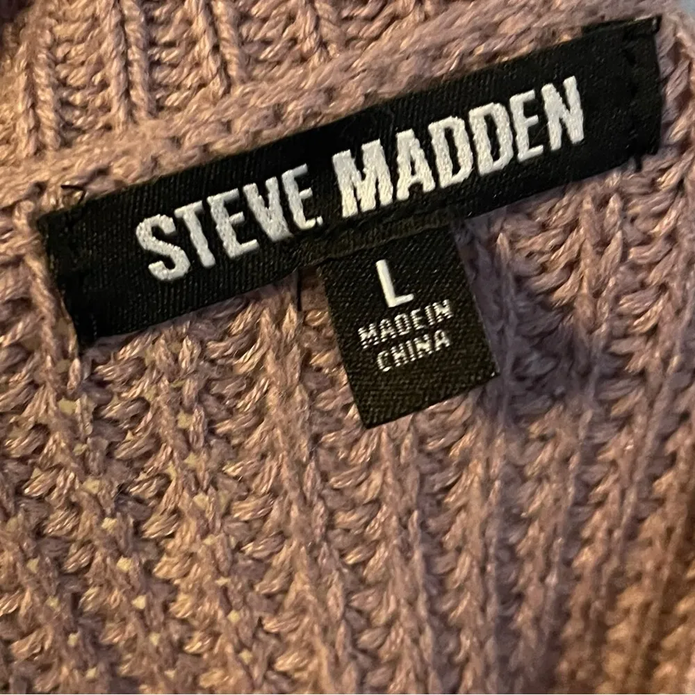 Steve Madden • Mauve Cutout Long Sleeve Sweater - Image 2