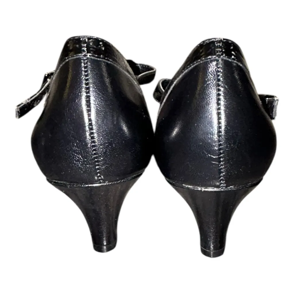 Aerosoles Elegant Women’s Wild Cheery Leather Shoes
Size 9M - Image 5