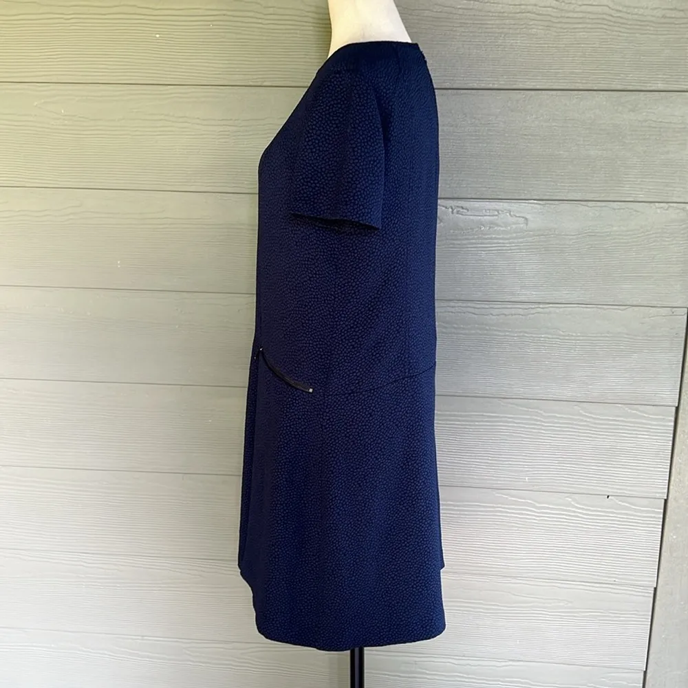 Comptoir Des Cotonniers Textured Short Sleeve Shift Dress Blue - Image 7