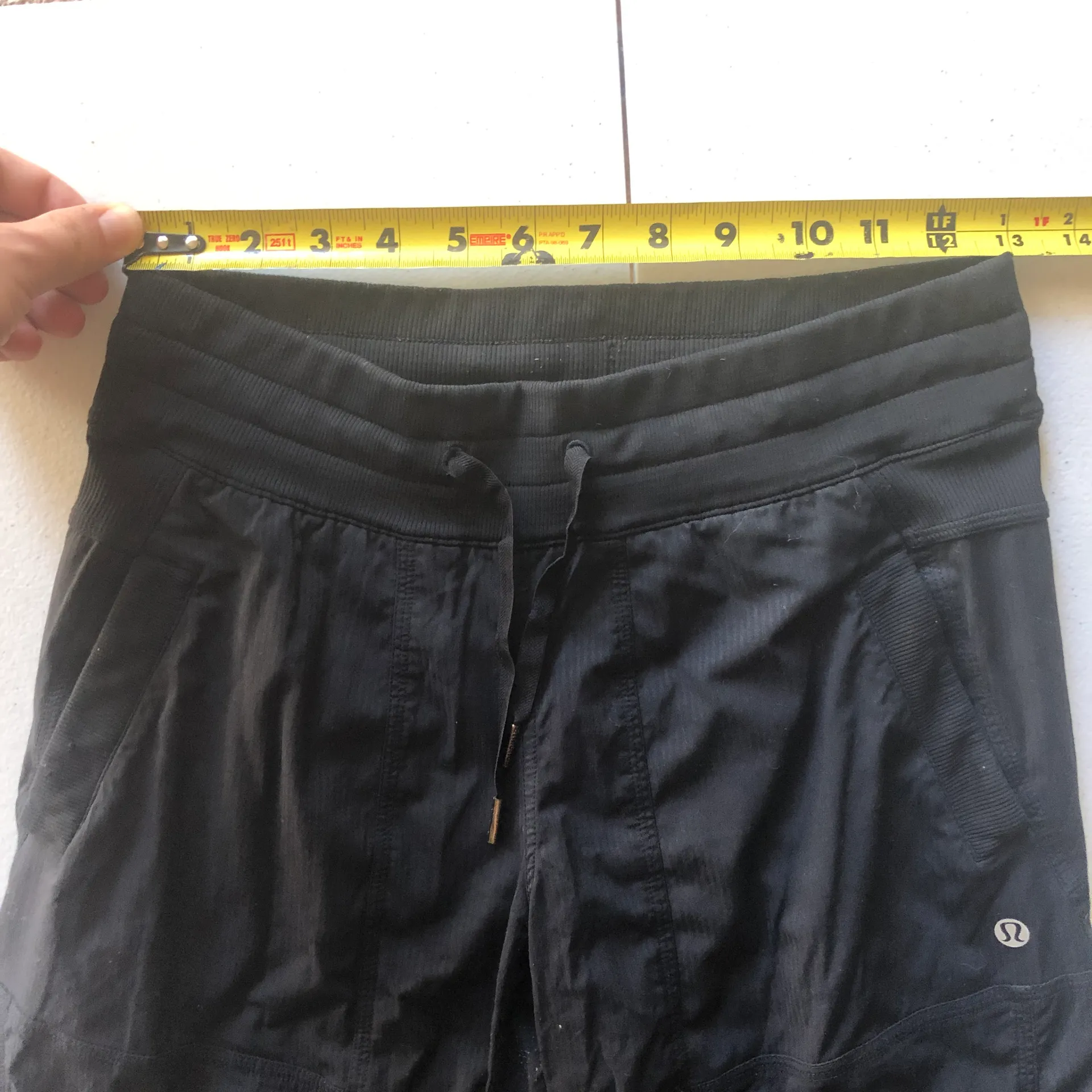 Lululemon HIKING PANTS BLACK - Image 6