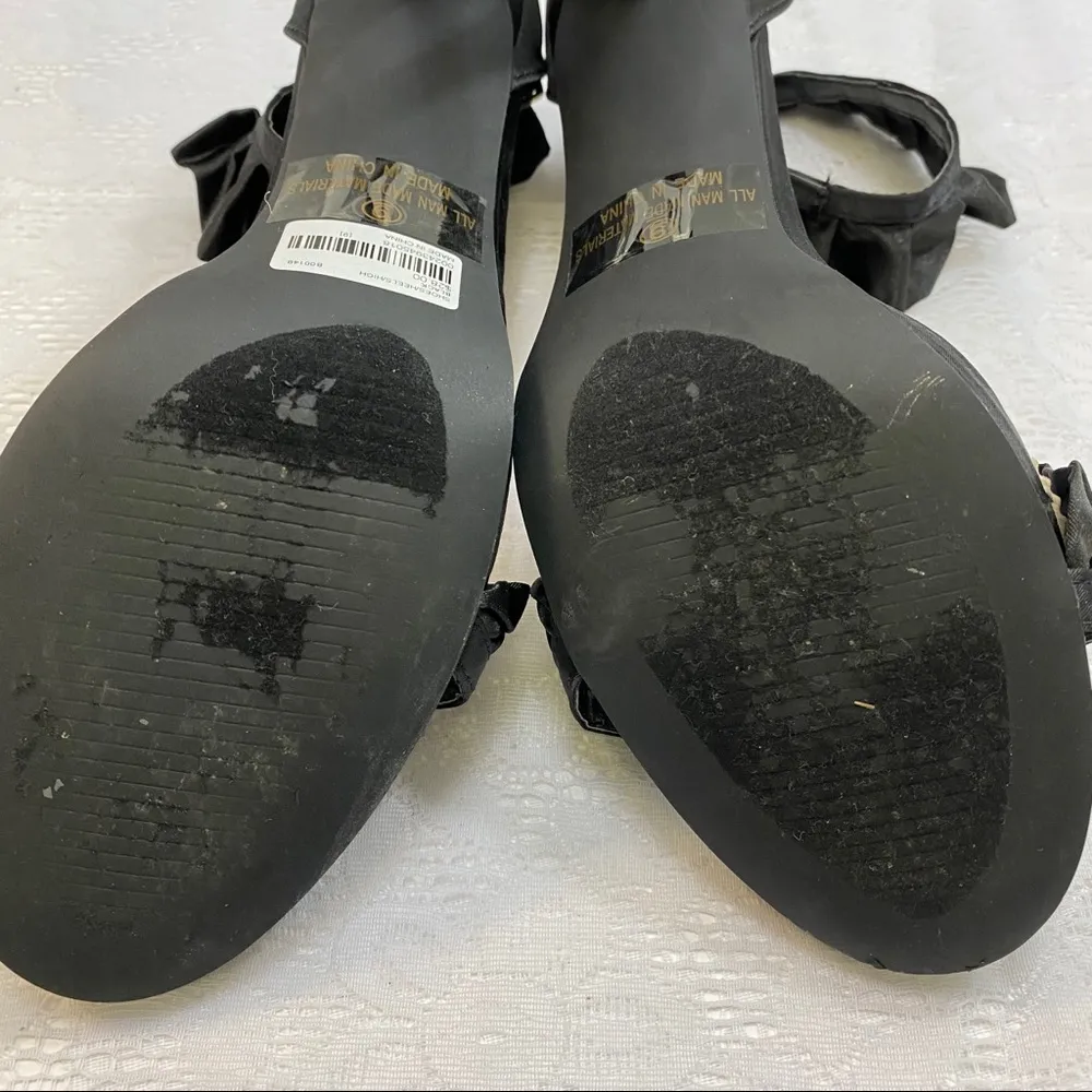 Liliana Women’s Black Spike Heels. Size 9. - Image 6