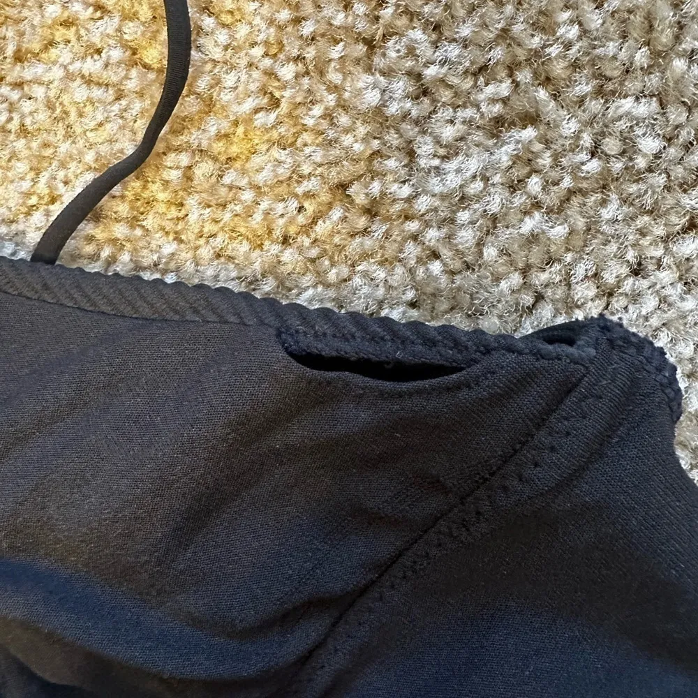 H&M Black Ribbed Triangle Bikini Top - Size 6 - Image 5