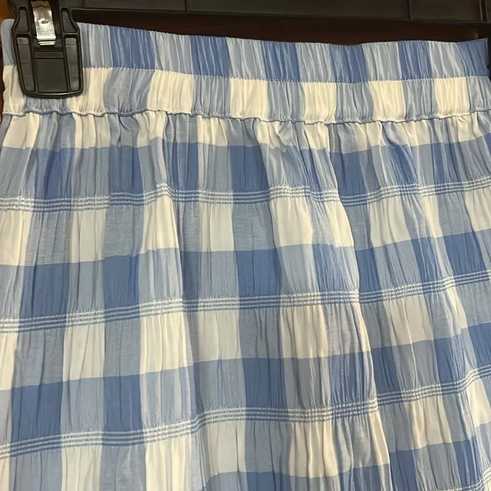 Kendall & Kylie Crinkle Mini Skirt - Image 2