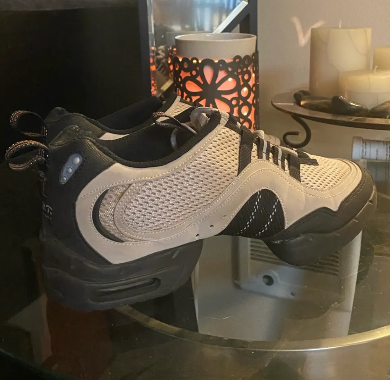 Bloch Boost DRT Split Sole Dance Sneakers | Shoes Tan Size 8 - Image 3