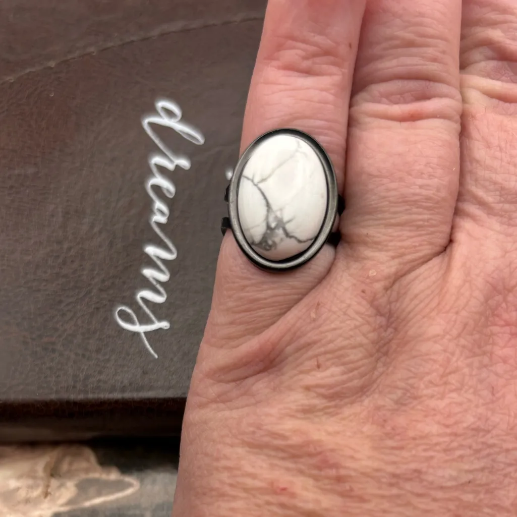 Handmade Howlite Stone Ring on Black Stainless Steel Adjustable Band - Image 7