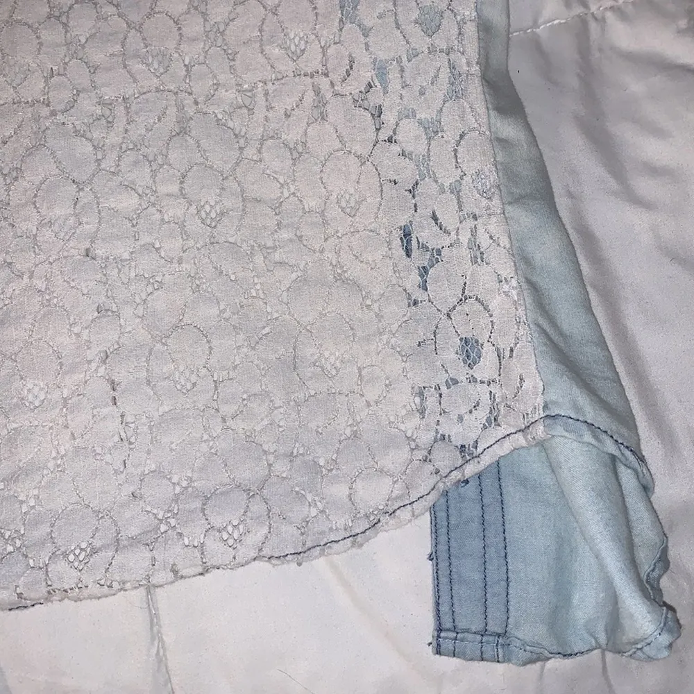 Short-Sleeve Button Up Top w/ White Lace Back - Image 13