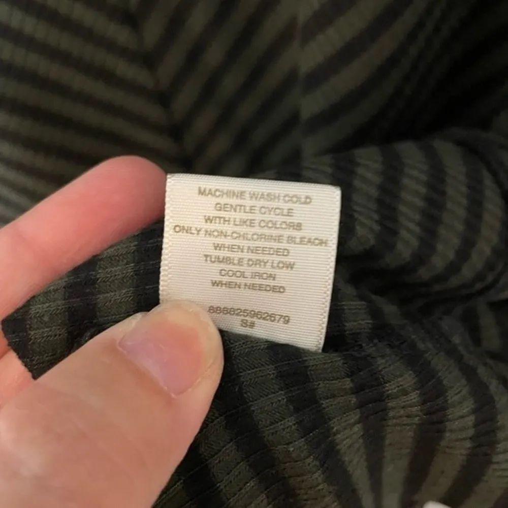 Juniors Lovefire Long Sleeve Striped Ribbed Tunic Size Small - Image 4