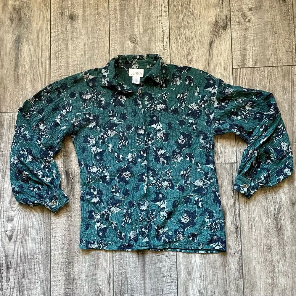 Vintage 1990s floral crinkle silk blouse - Image 7