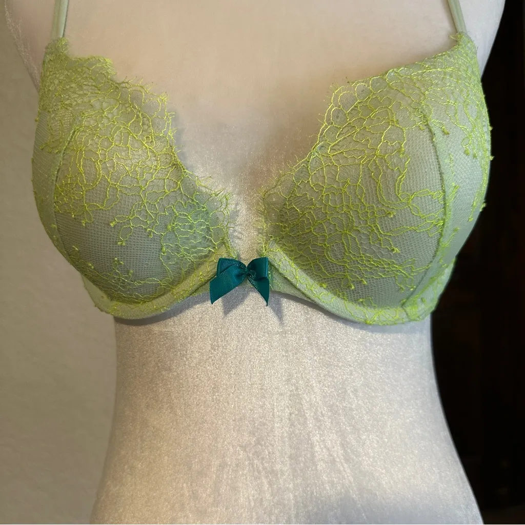 Victorias Secret Very Sexy Push Up‎ Bra Seafoam Green Lace 36B - Image 3