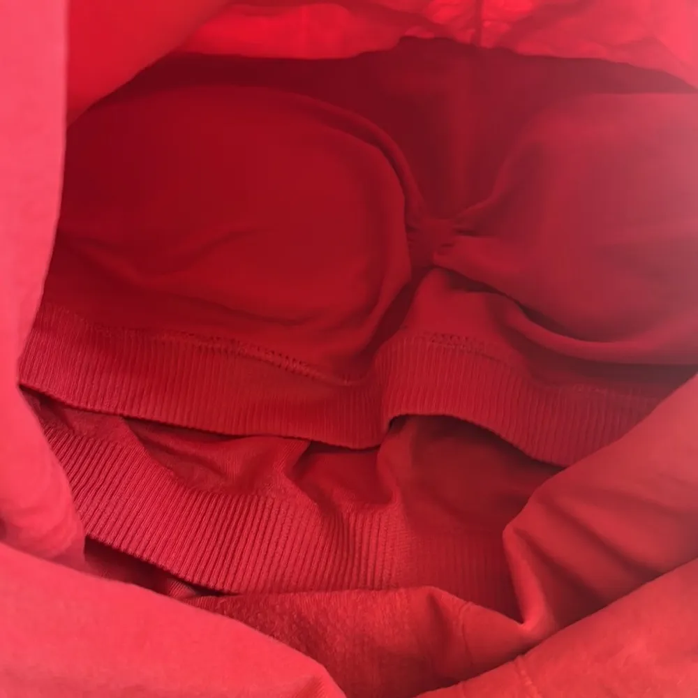 Atheletic Wear Sports Top Built in Bra Orange Red Small - Image 4