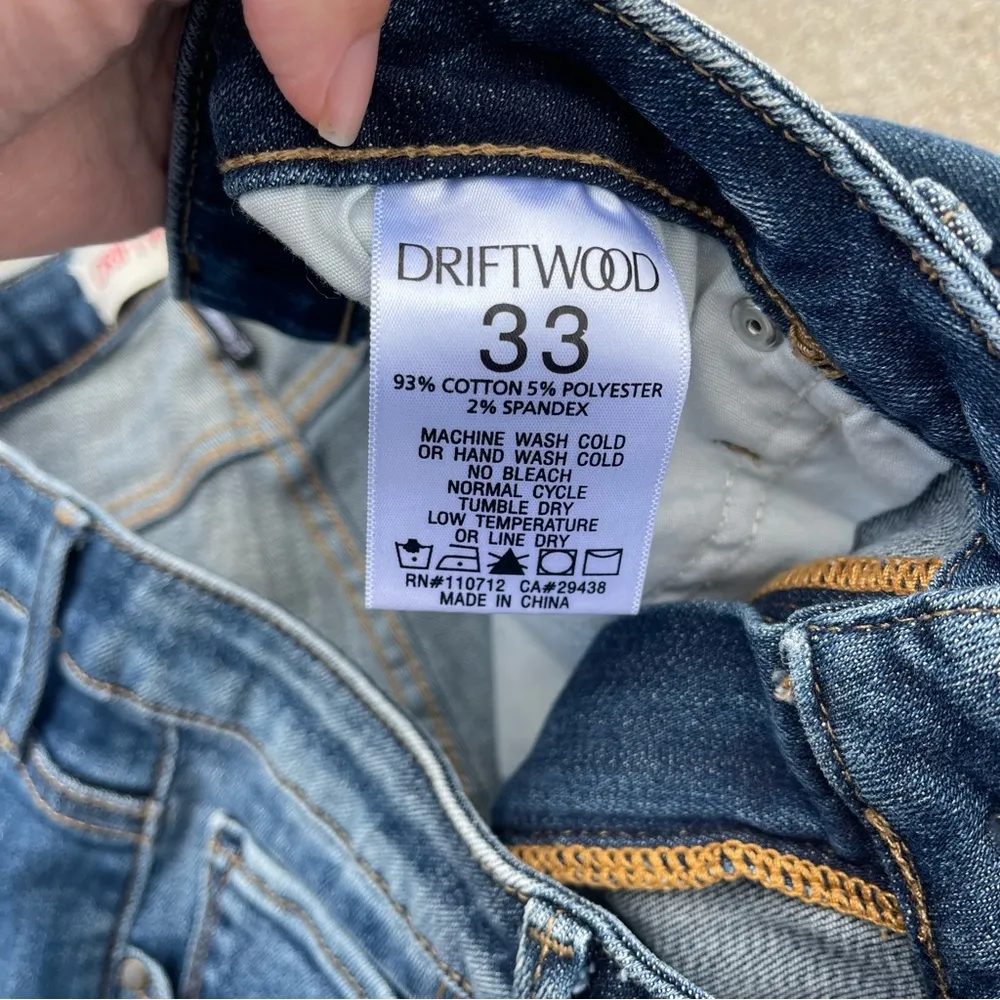 Driftwood Jeans Colette Hi Rise Aztec Embroidery Stretch Fray Hem size‎ 33 - Image 6