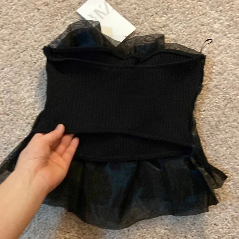 organza bandeau top. Fits S - Image 2