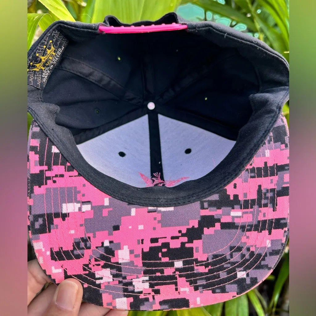 161A Cre8tive Na8tive DP Supply Maui Hawaii Pink Camouflage Snap Back Hat - Image 4