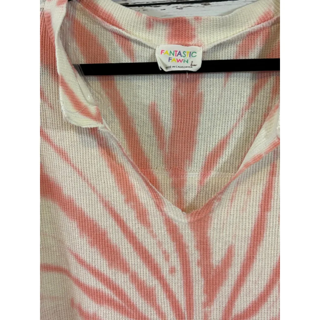 Women's Fantastic Fawn Long Sleeve Tee L Off-White Coral Tie-Dye - Image 7