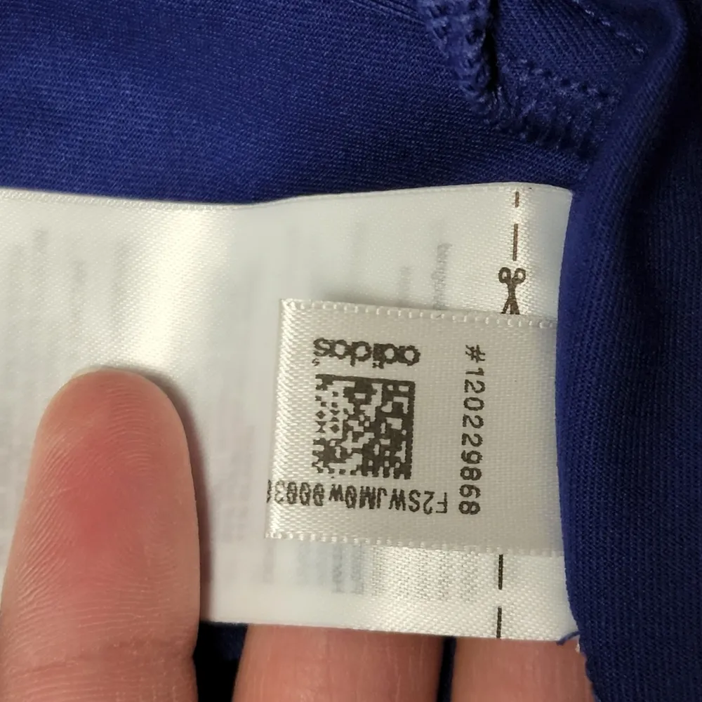 Adidas Golf blue/lilac sleeveless polo size medium - Image 8