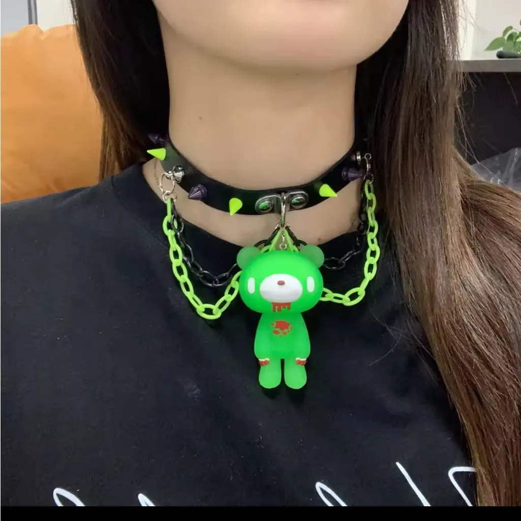 Green Bear Pendant Necklace - Image 6