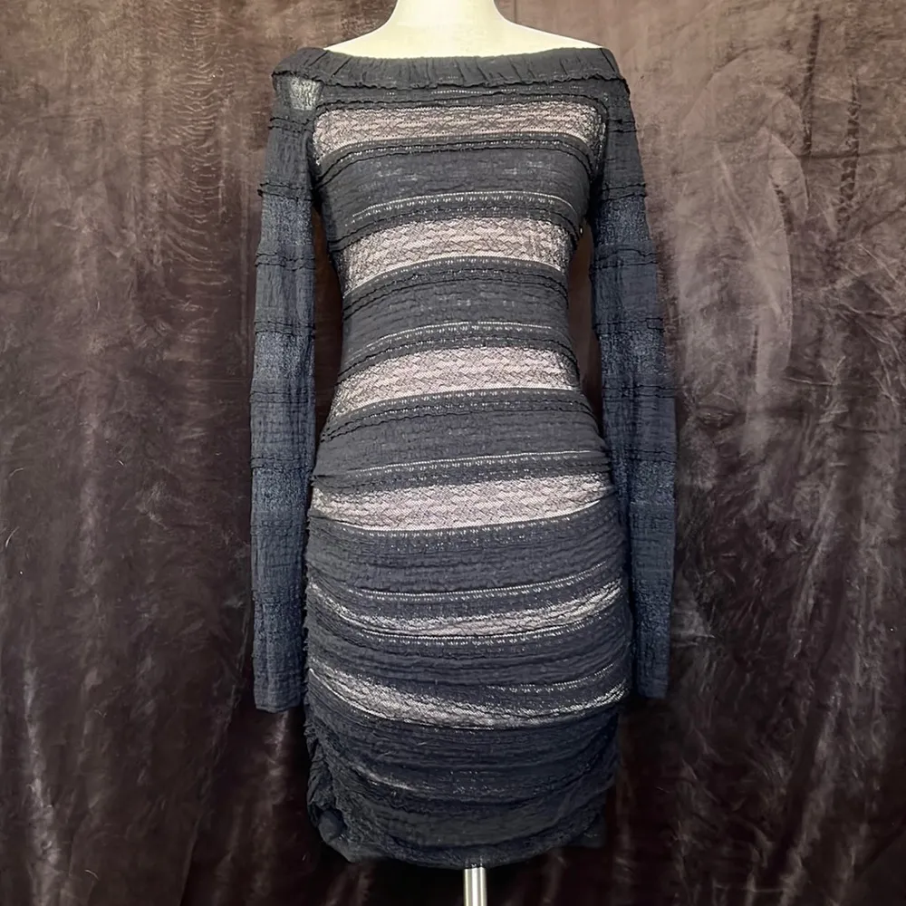 EUC BCBG Max Azria Paisley Lace Dress - Image 3