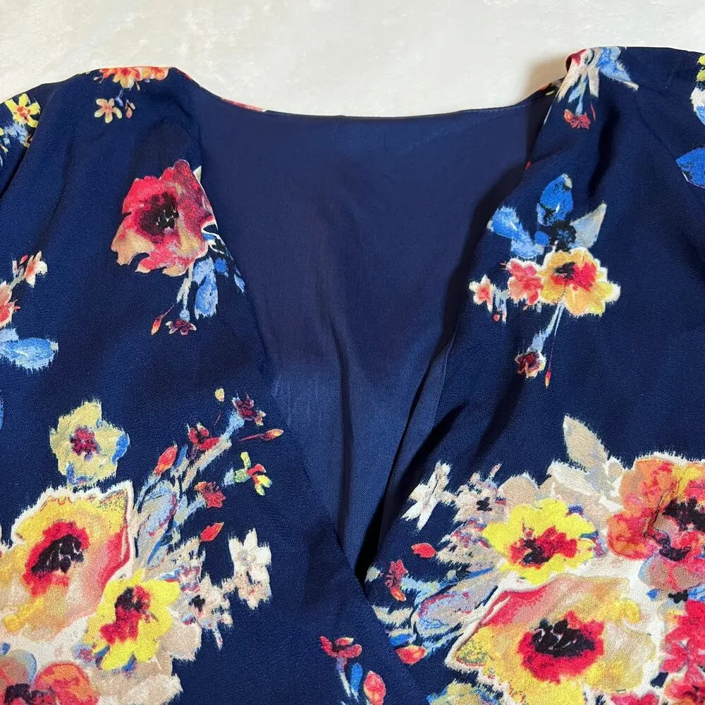 Women's Floral Print Flowy Playsuit Romper Size X - Image 3