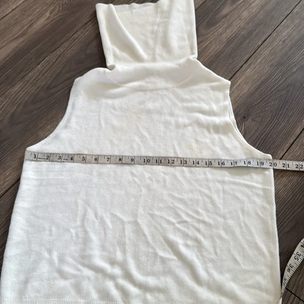 Designers Originals ivory Sleeveless knit turtleneck sweater tank Top White Size L - Image 2