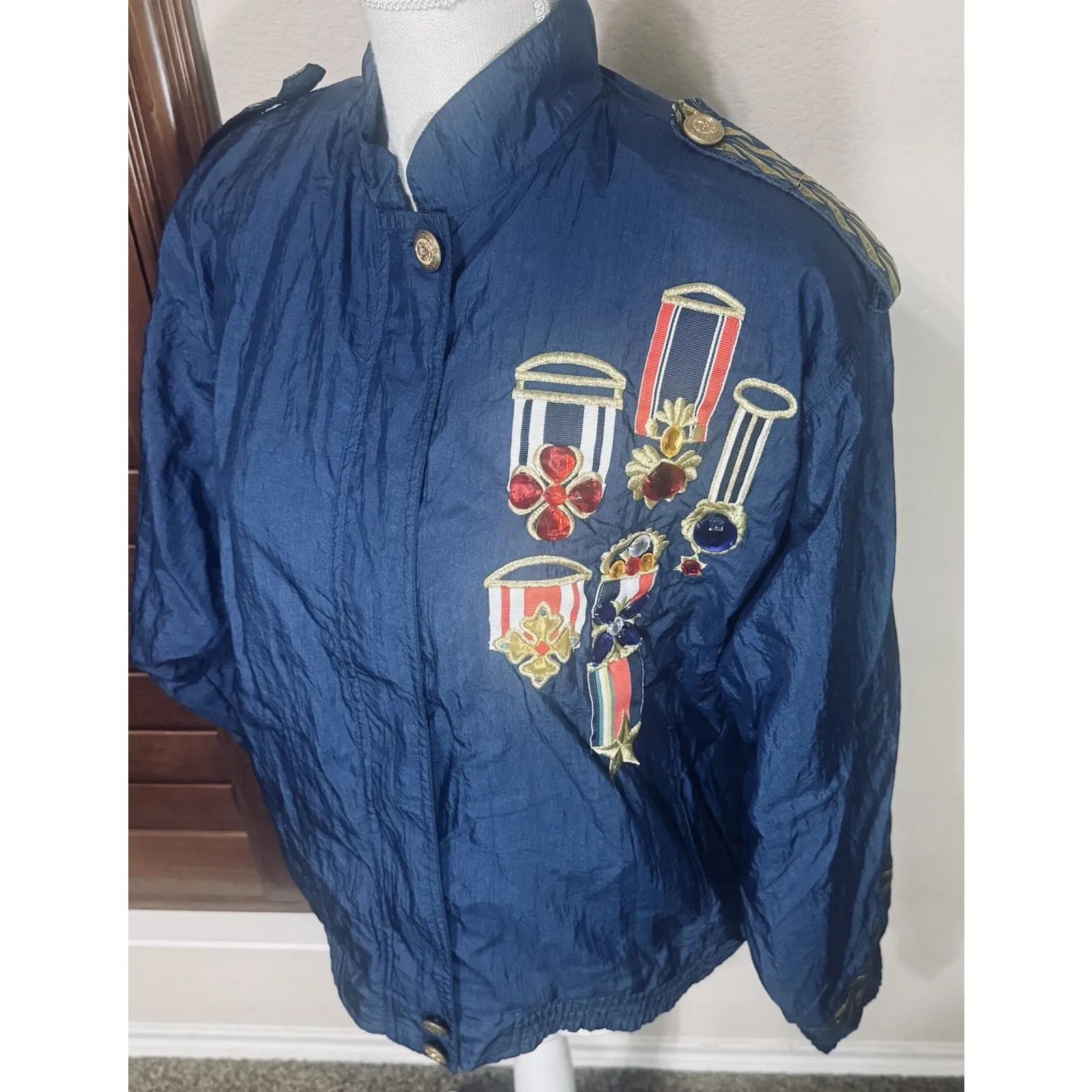 VTG 90s Lavon Nylon Wind Breaker Jacket full zip colorful military Medals Size S Blue - Image 3