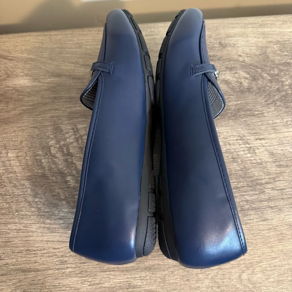 Cliffs by White Mountain Slip on Loafers Shoes Faux Leather Women’s Size 9W Navy Blue - Image 10