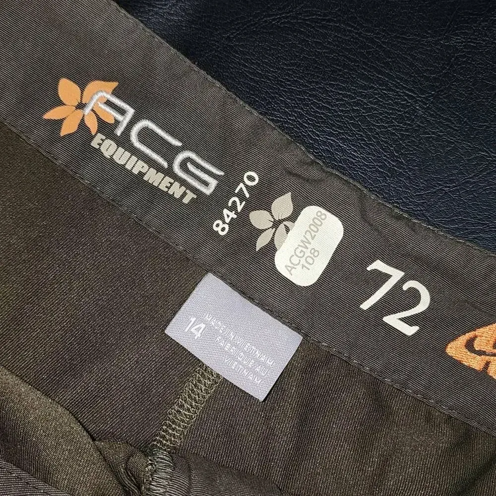 ACG Nike‎ Womens Olive Green Skort 14 - Image 3