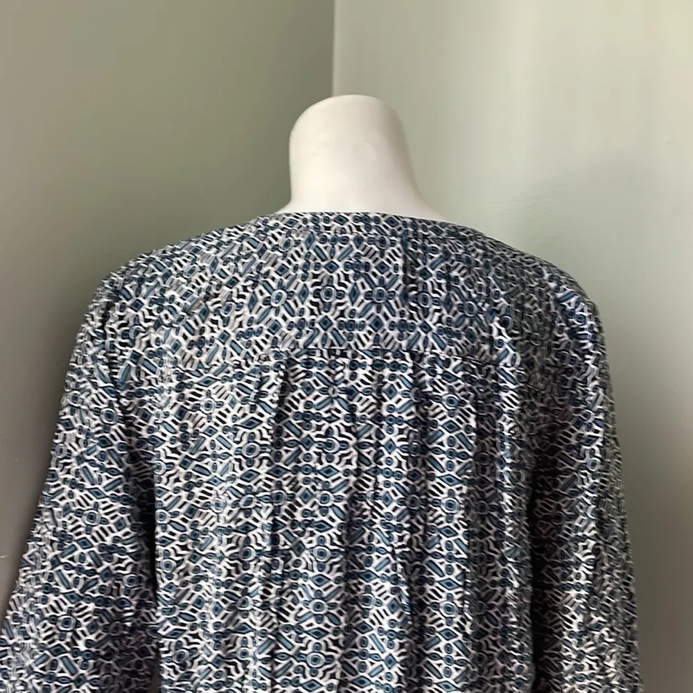 Loft blue & white shirt dress with drawstring waistband size large - Image 6