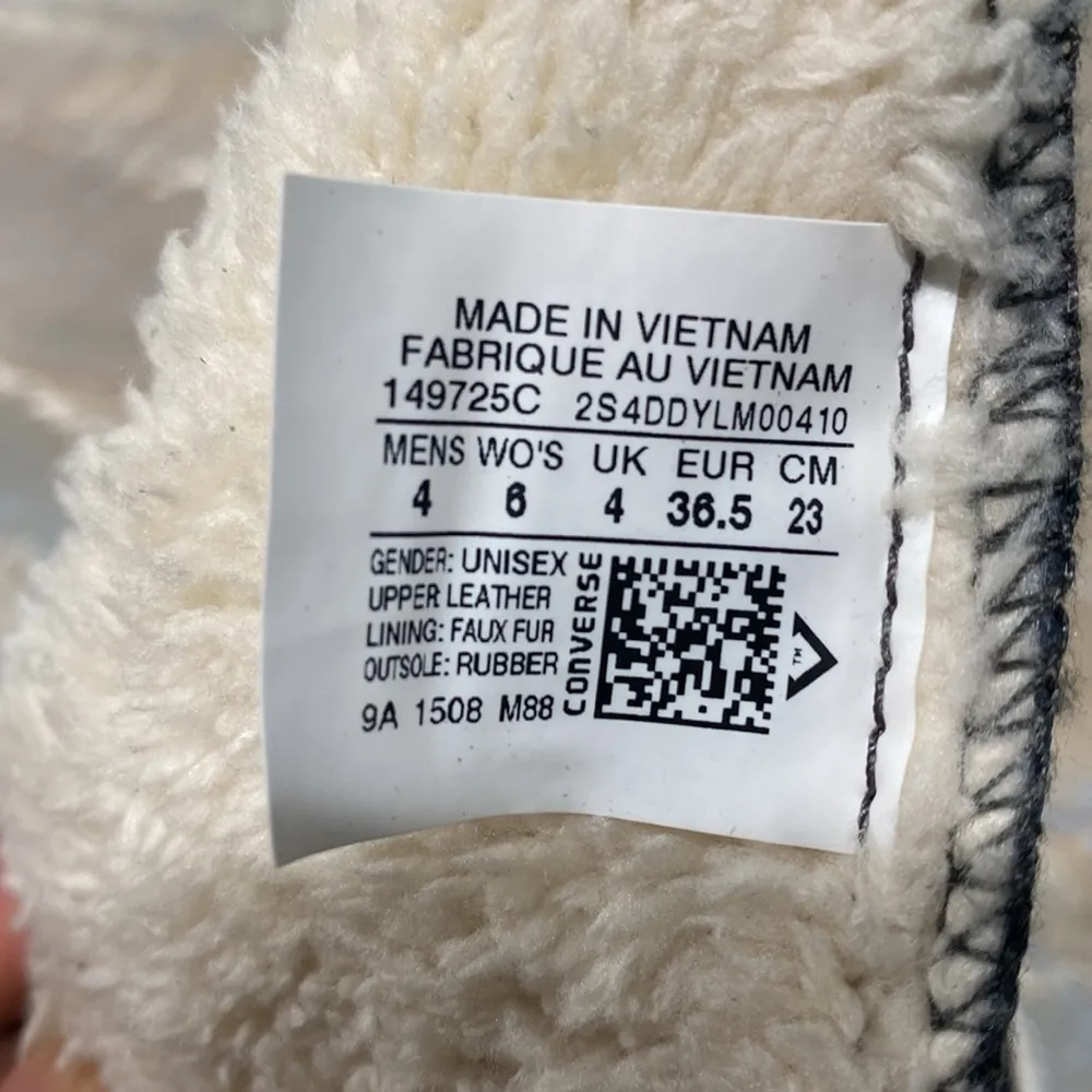 Converse All Star Insulated Gray Leather Sneakers Boots Men’s 4 / Women’s 6 - Image 4