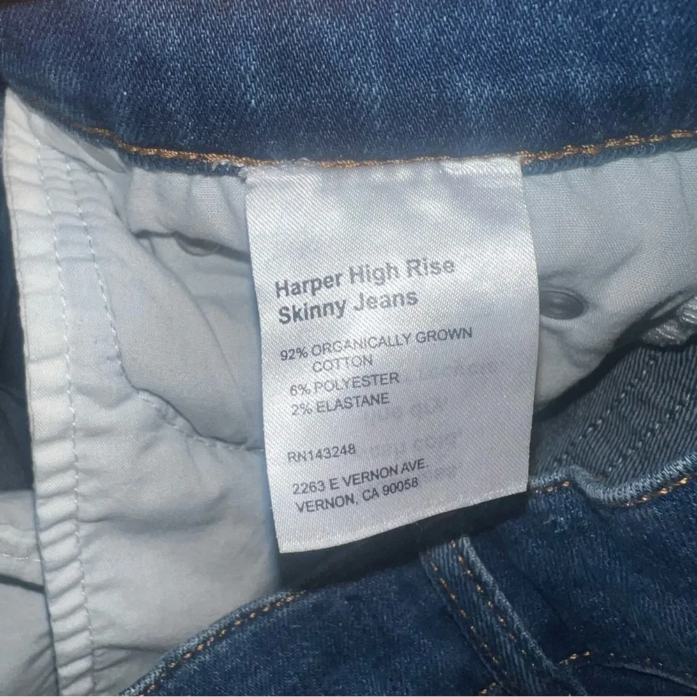Reformation Harper High Rise Skinny Jeans in Neris Wash Great Condition - Image 7