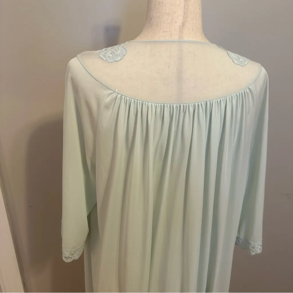 Vintage Shadowline Mint Sheer Rose Embroidered Housecoat Size L Green Size L - Image 8