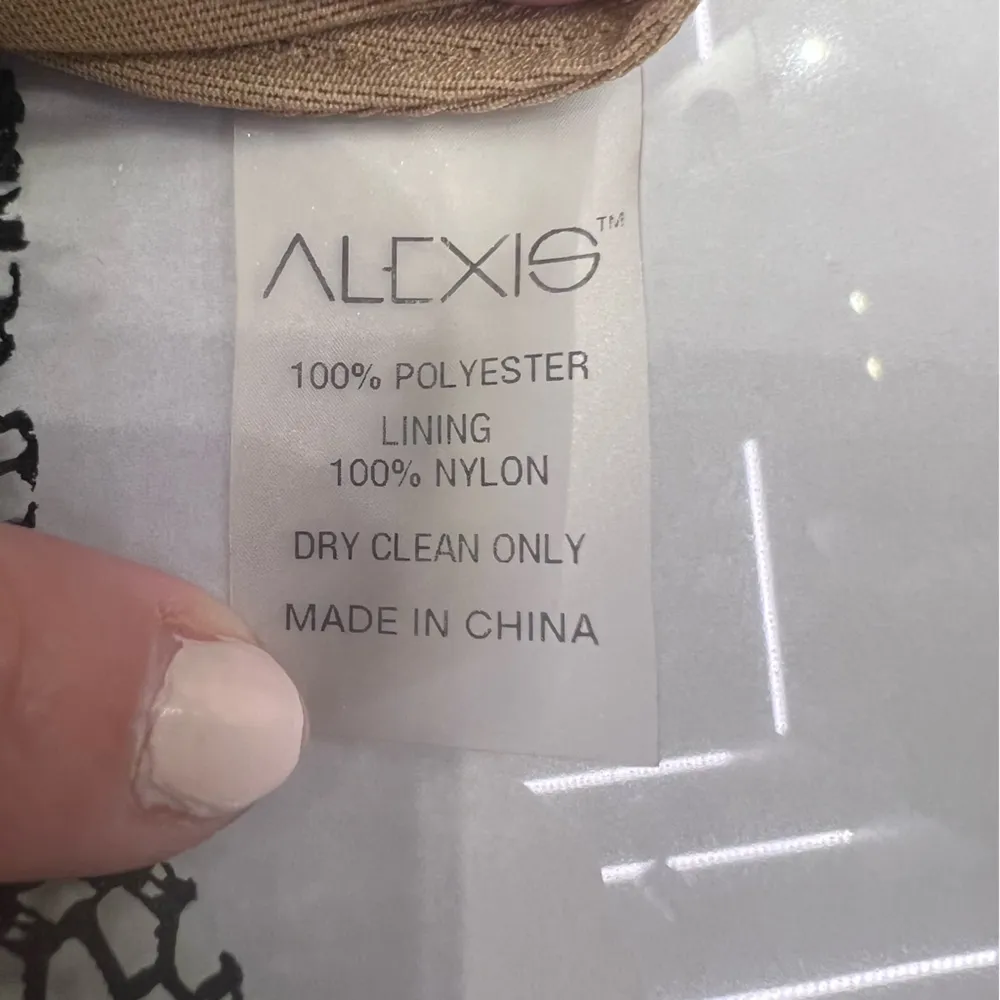 Alexis - Becca Sleeveless Plisse Lace Minidress, Black - Image 11